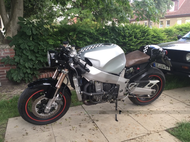 ZXR750L Caferacer